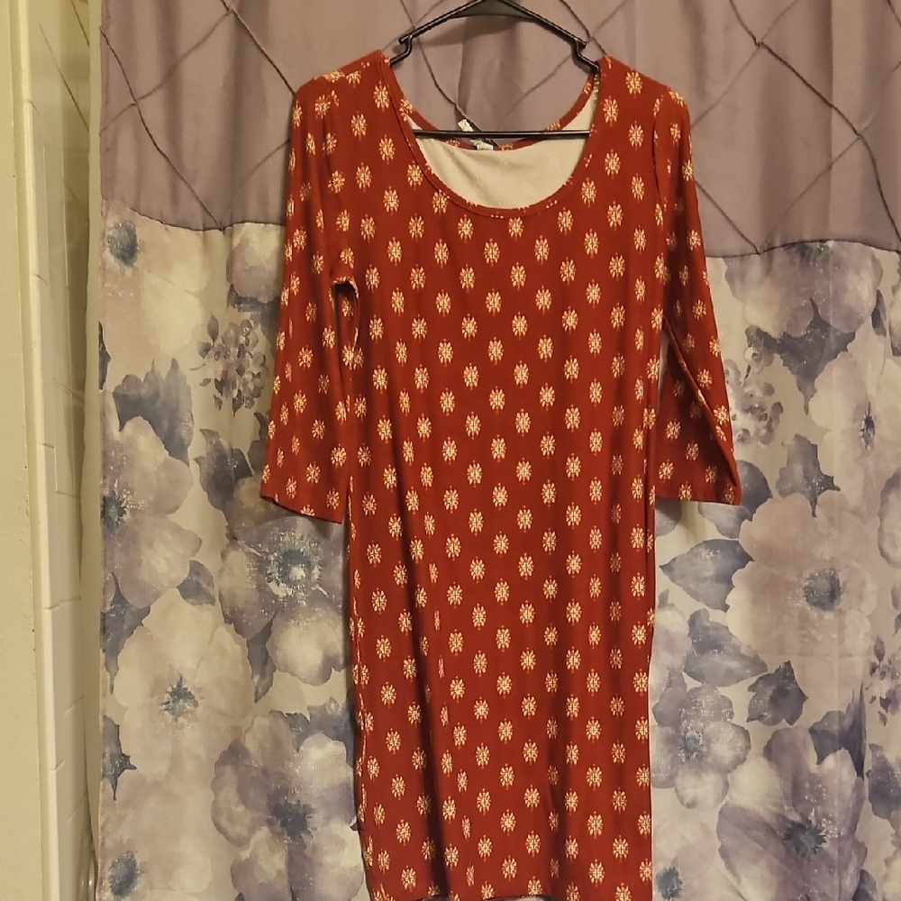 Chic Rust Patterned Long Sleeve Dress - image 1